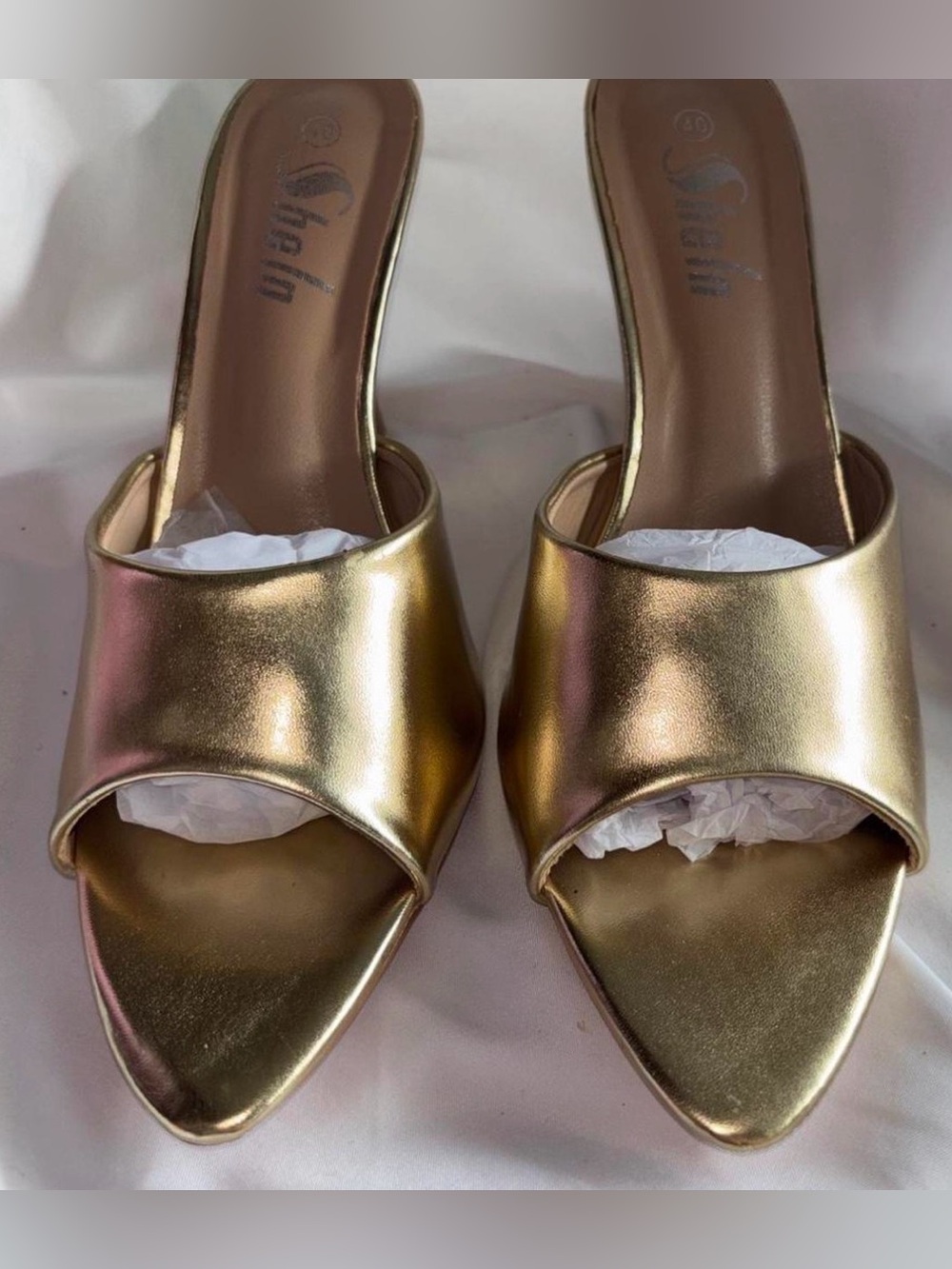 SHEIN gold stiletto mule sandals pointed toe size 40 (US 8.5/9)